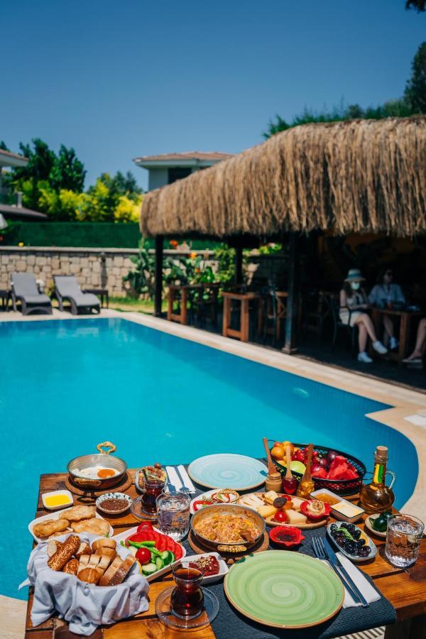 Pupa Alaçatı Butik Otel Cesme Bagian luar foto